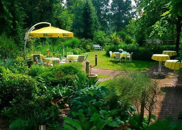 Land-Gut-Hotel Felsentor 하우엔스타인