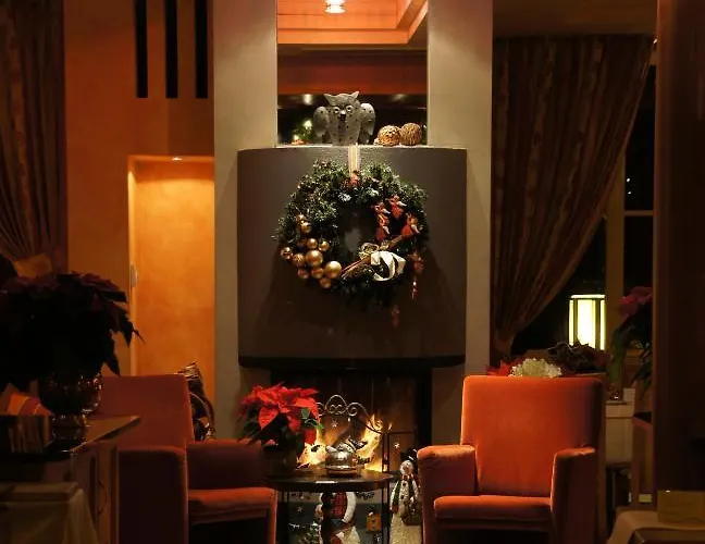 Land-Gut-Hotel Felsentor 하우엔스타인