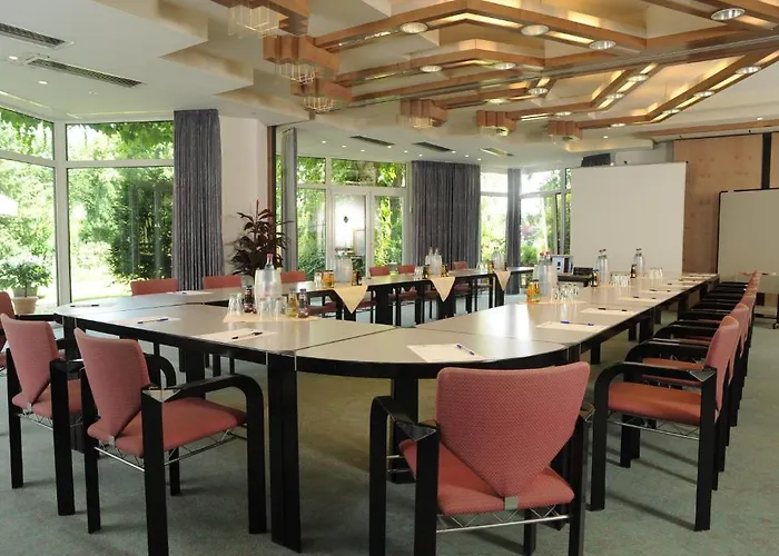 Land-Gut-Hotel Felsentor 게스트하우스